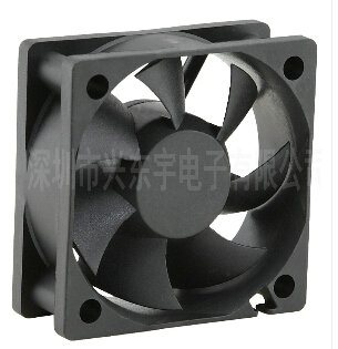 散熱風扇的轉(zhuǎn)速相關(guān)